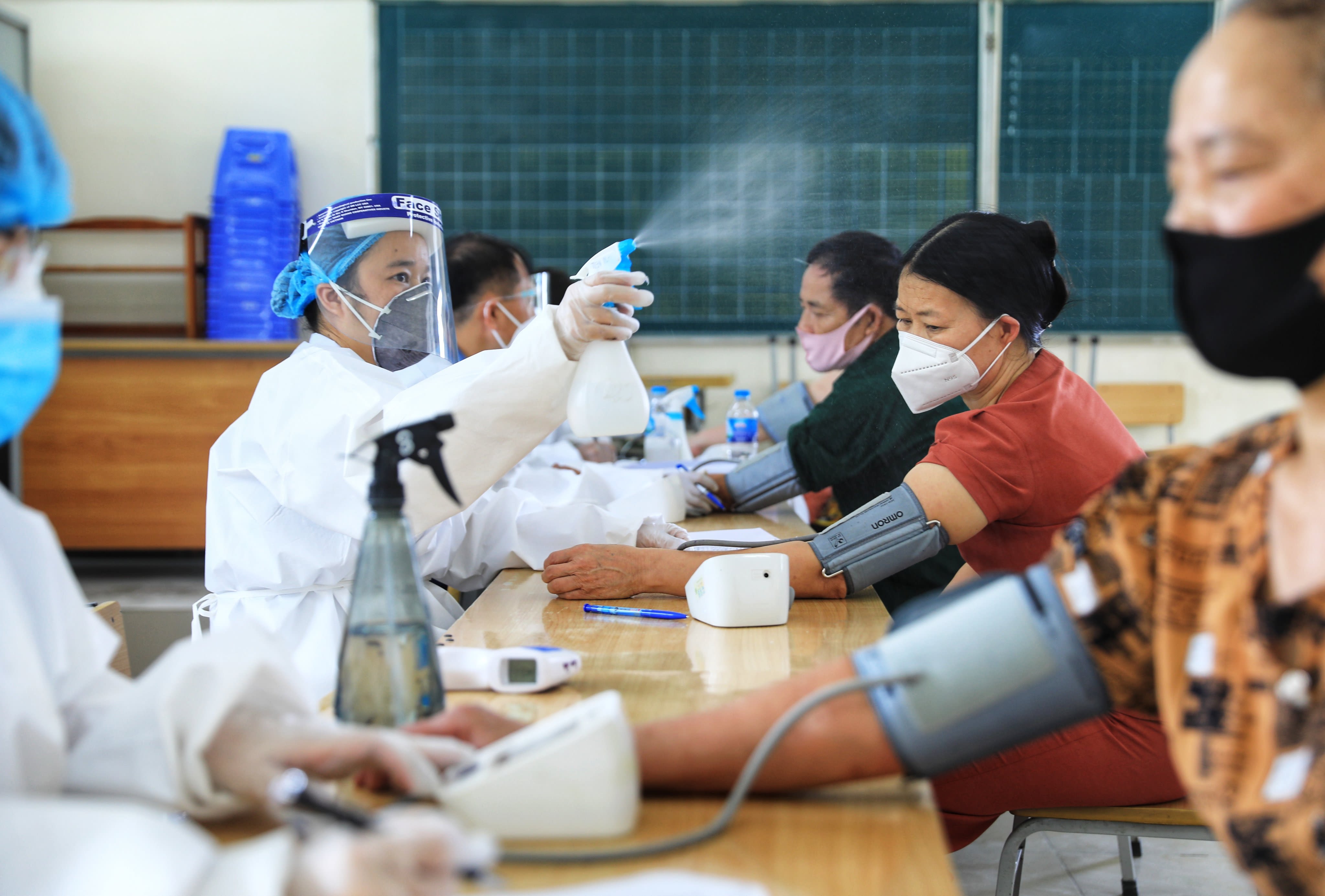 Hà Nội triển khai chiến dịch tiêm chủng thần tốc. (Ảnh: THÀNH ĐẠT))