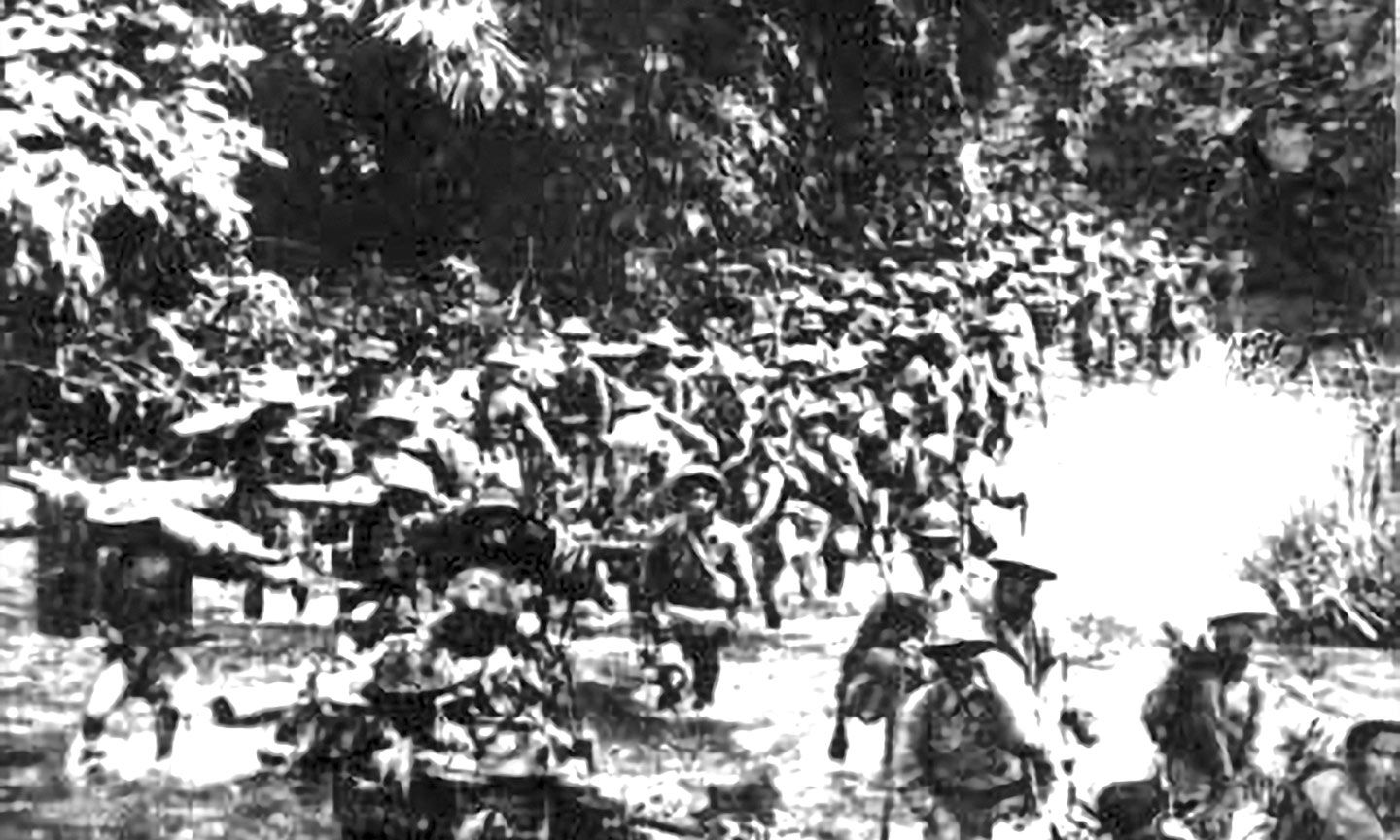 Bộ đội ta hành quân trong Chiến dịch Tây Bắc năm 1952.