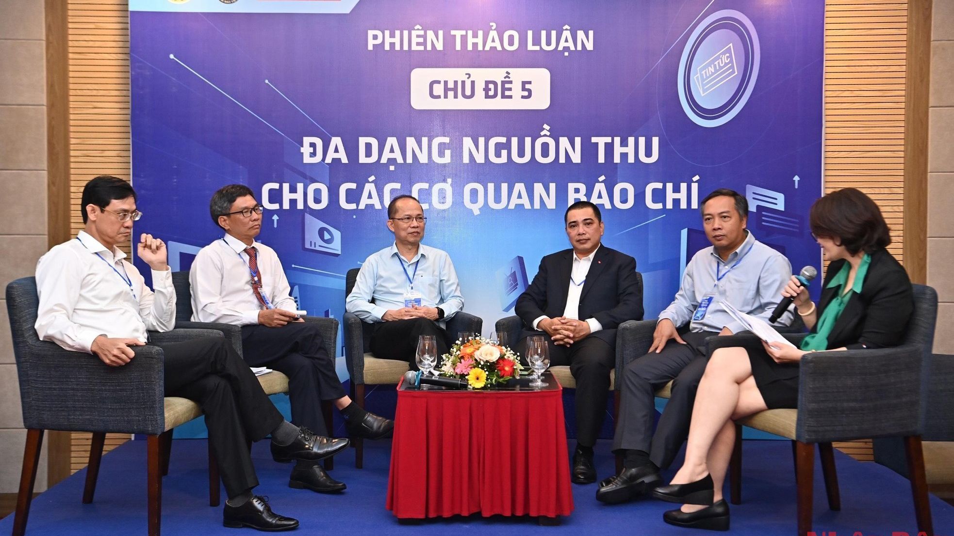 Đa dạng nguồn thu cho các cơ quan báo chí, chủ đề phiên làm việc thứ năm nhận được sự quan tâm của rất nhiều đại biểu.