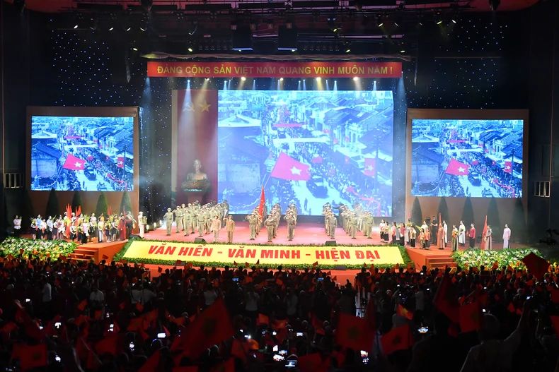 Diễn văn của Tổng Bí thư, Chủ tịch nước Tô Lâm tại Lễ kỷ niệm 70 năm Ngày Giải phóng Thủ đô ảnh 1