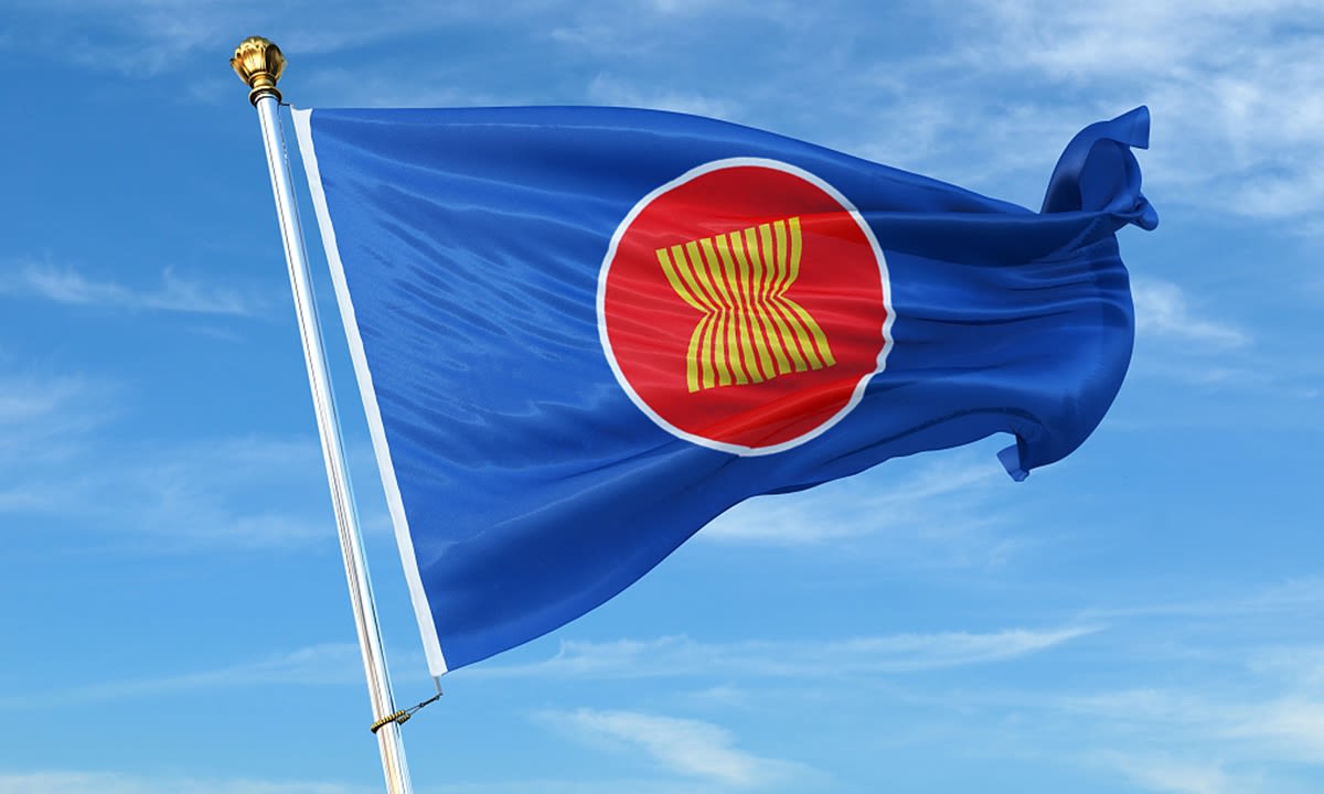 What does the ASEAN flag mean?