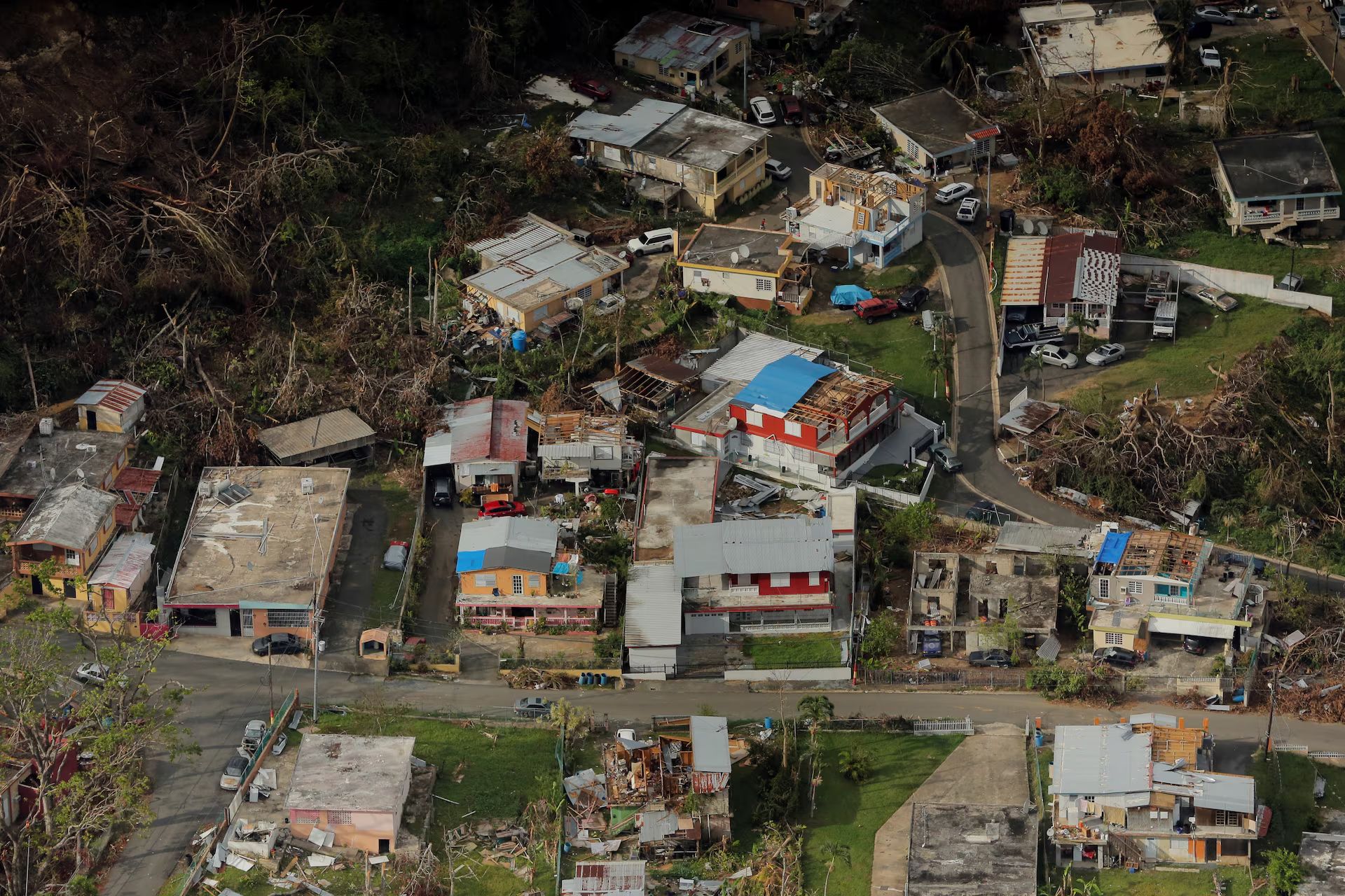 Bão Maria, 2017 gây ra một trong những thảm họa thiên nhiên tồi tệ nhất trong lịch sử Puerto Rico. Nhiều tháng sau cơn bão, một nhóm nghiên cứu do Đại học Harvard dẫn đầu ước tính số người chết là 4.645 trường hợp. (Ảnh: Reuters)